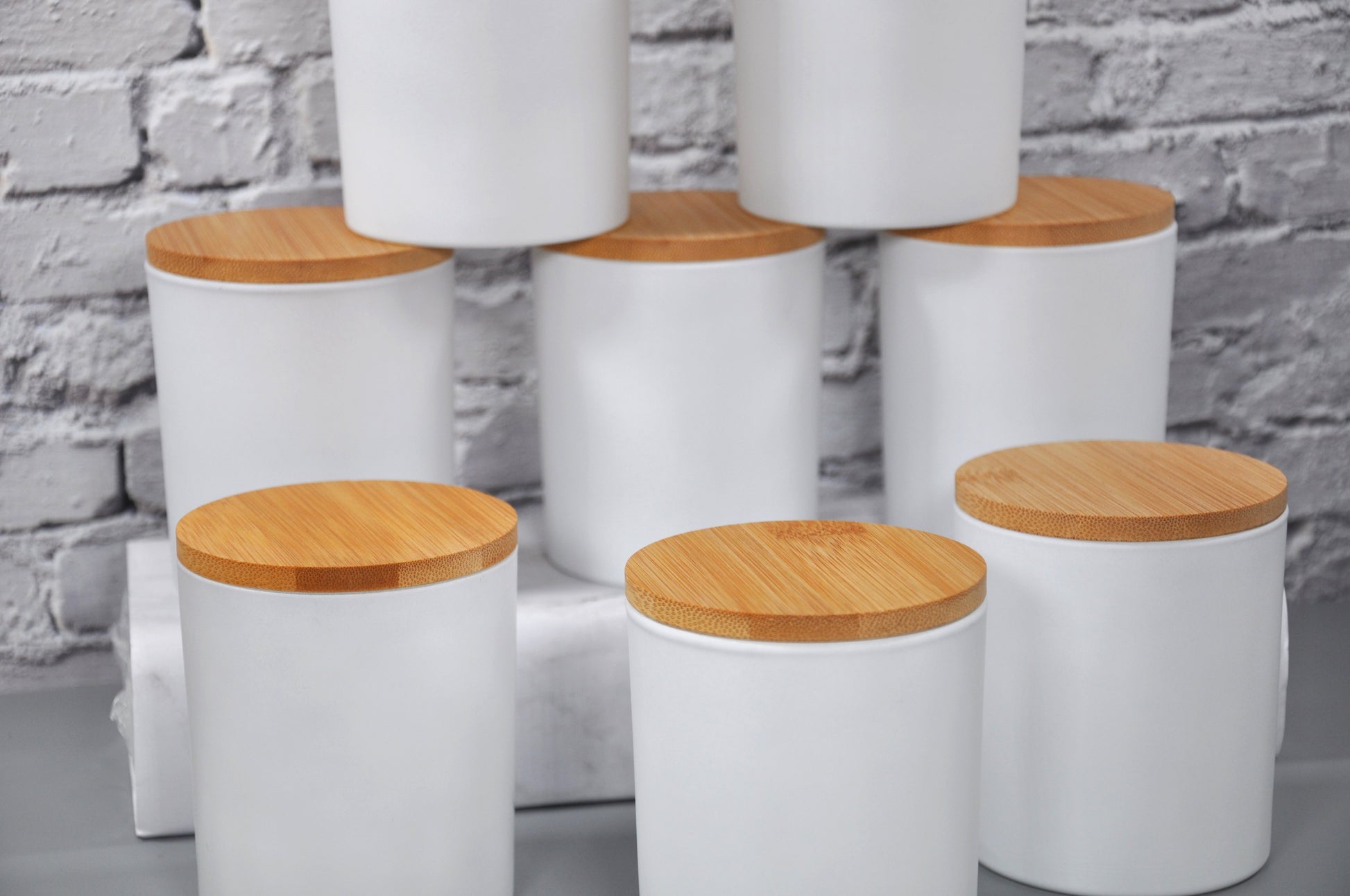 10oz oz matte white straight sided empty candle glass with bamboo lid by 3 Scents Candles, NY