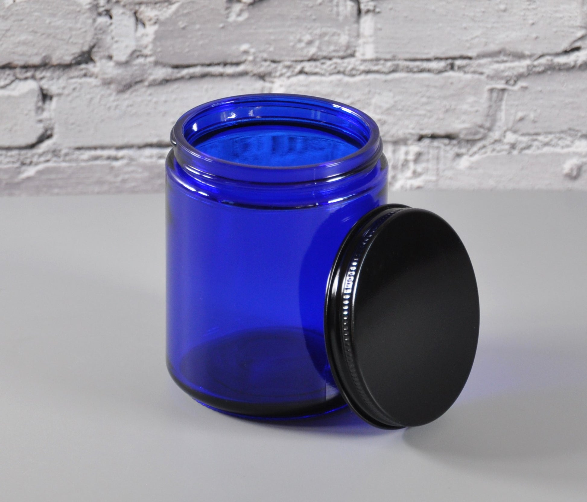 9-oz-mason-jar-blue-lid-candles-lotions-wholesale-jars-lids-bulk-jars-lids-wholesale-bulk-glass-vessels-containers-holders-3-scents-candles-miller-place-NY