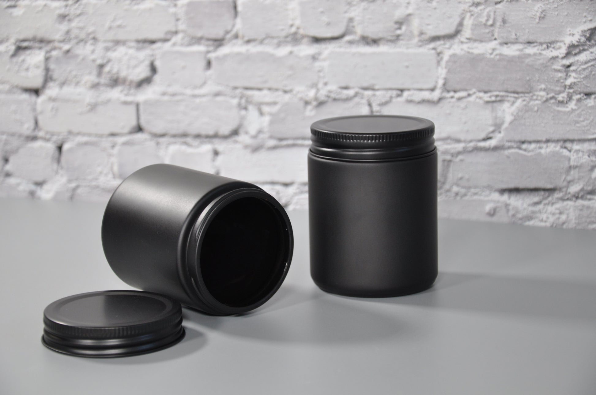 9-oz-mason-jar-matte-black-lid-candles-lotions-wholesale-jars-lids-bulk-jars-lids-wholesale-bulk-glass-vessels-containers-holders-3-scents-candles-miller-place-NY - matte black jars - spice jars - storage jars