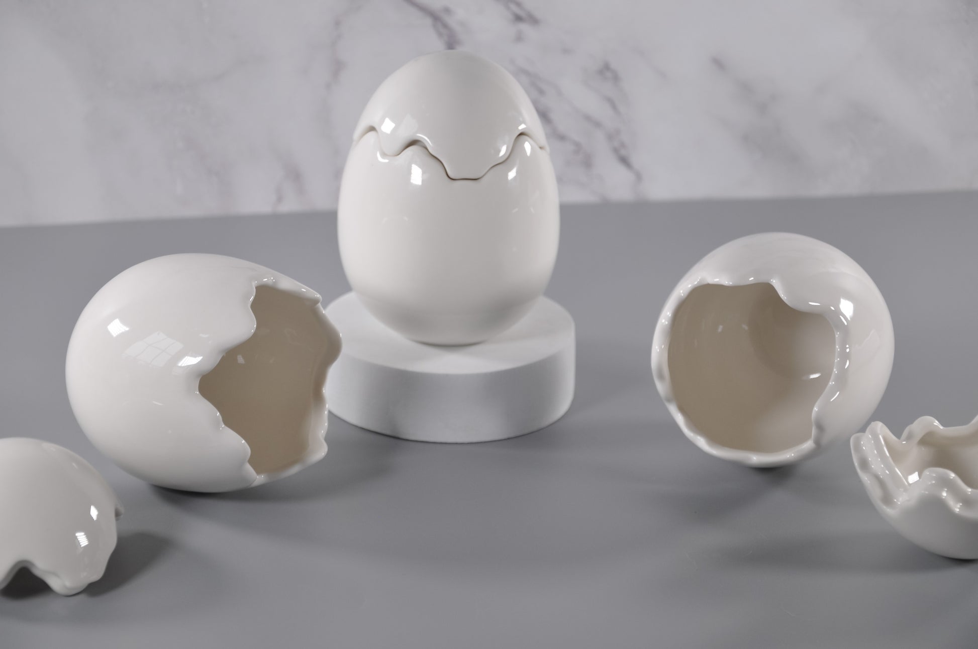 8oz-ceramic-egg-candles-3-scents-candles-NY-easter-chicken-decoration-unique-vessels-bulk-wholesale-jars-lids-ceramics-candles