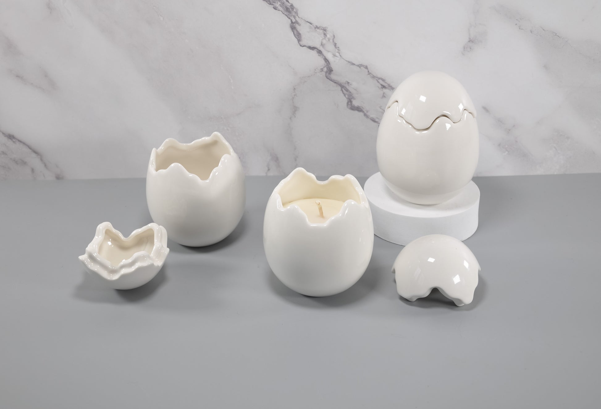 8oz-ceramic-egg-candles-3-scents-candles-NY-easter-chicken-decoration-unique-vessels-bulk-wholesale-jars-lids-ceramics-candles-Easter-Hostess-gift-ideas