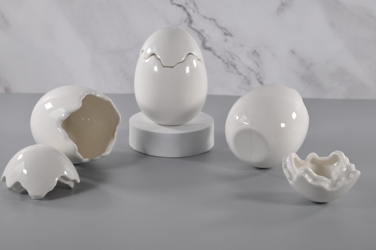 8oz-ceramic-egg-candles-3-scents-candles-NY-easter-chicken-decoration-unique-vessels-bulk-wholesale-jars-lids-ceramics-candles